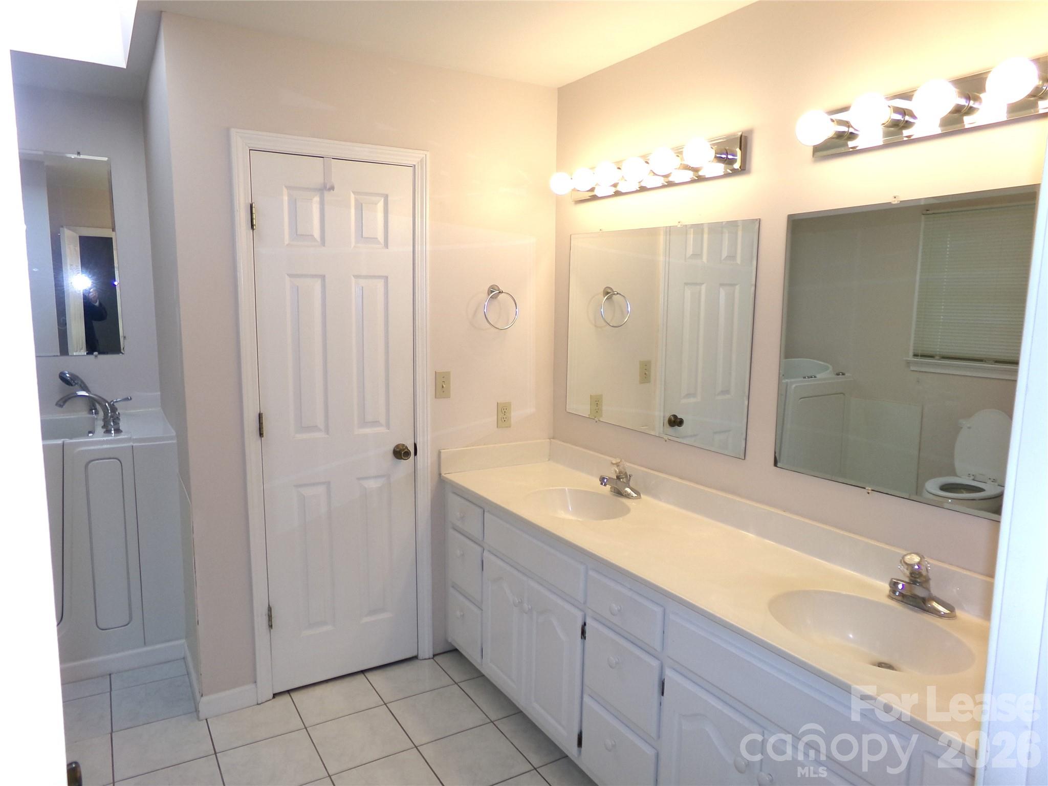 34838 Ellen Road New London NC 28127