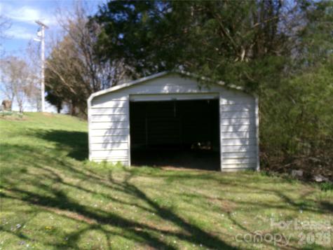 34838 Ellen Road New London NC 28127