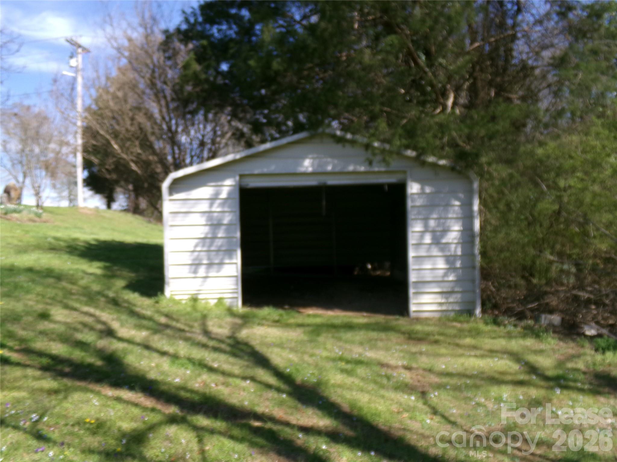 34838 Ellen Road New London NC 28127