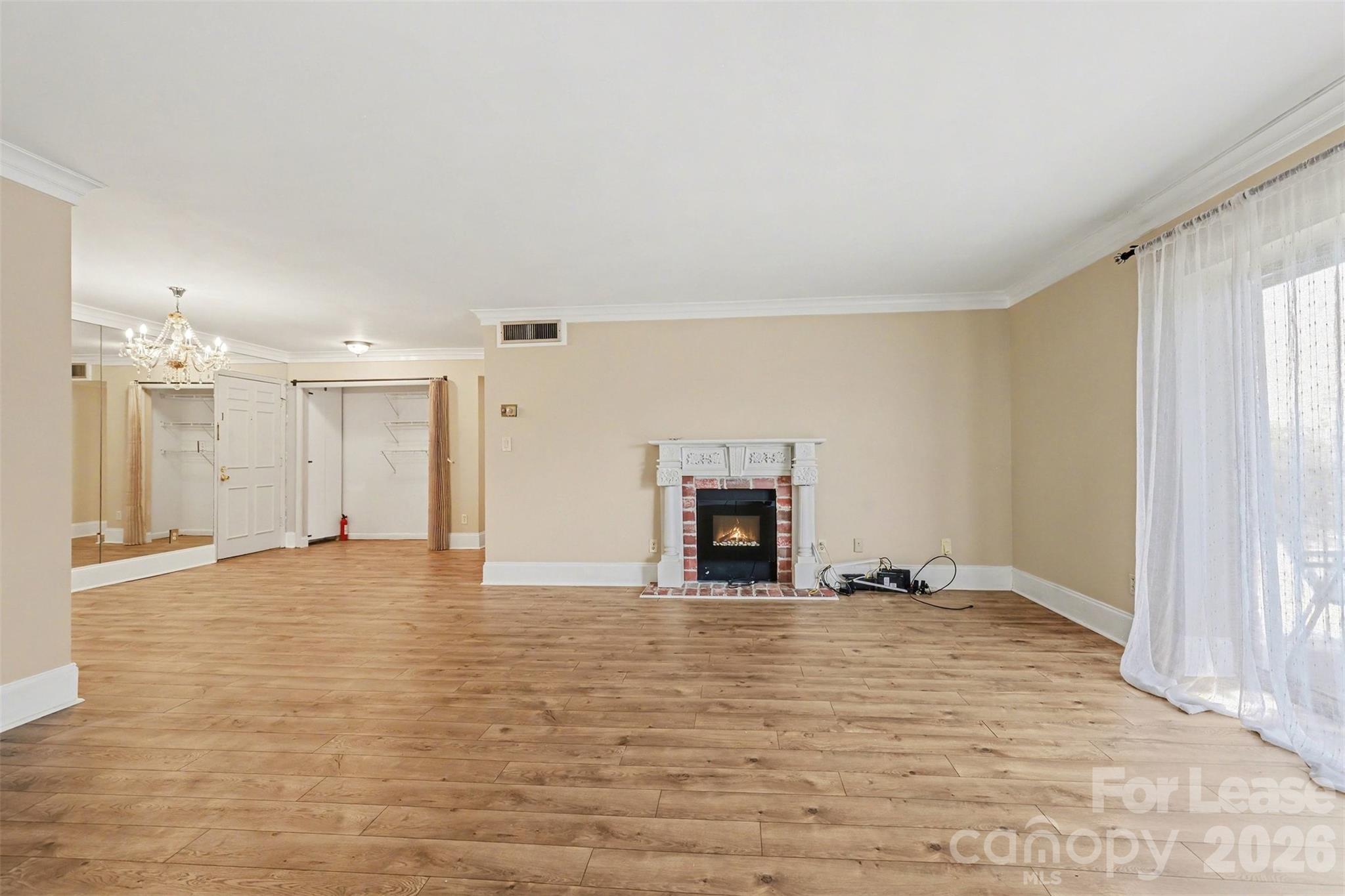 1323 Queens Road Charlotte NC 28207