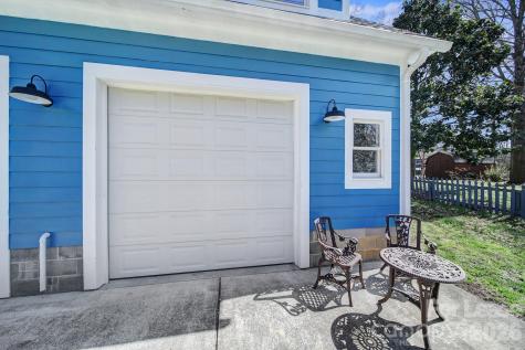 345 Jefferson Street Matthews NC 28105