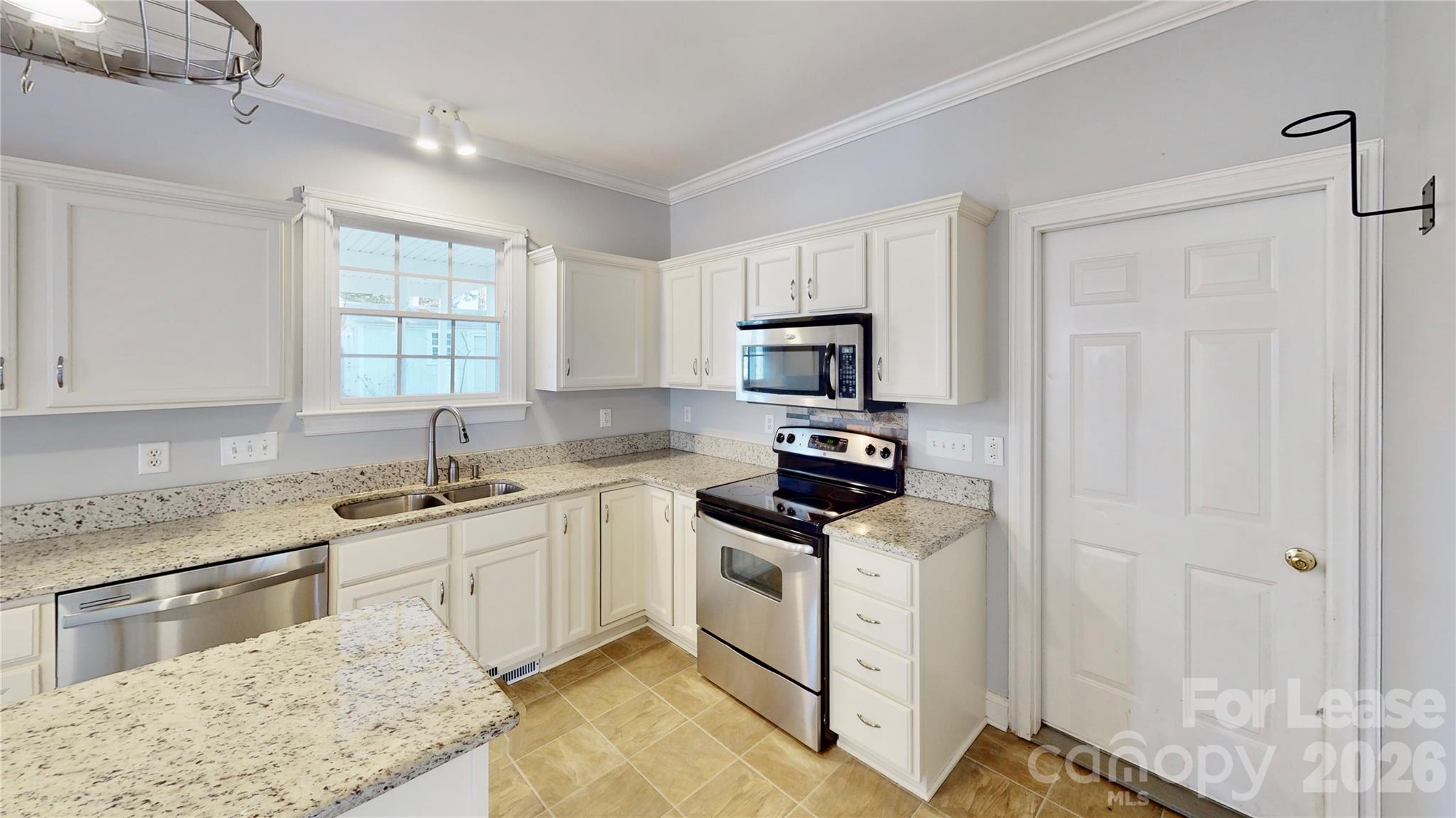 7819 Red Oaks Trail Waxhaw NC 28173