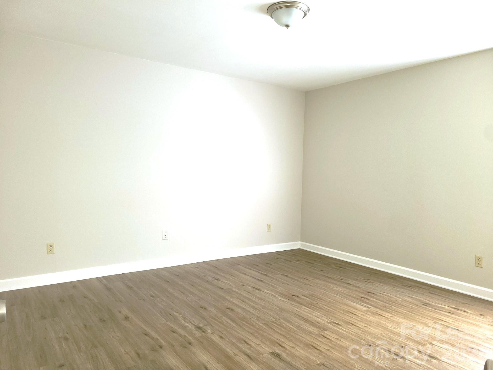 2141 Selwyn Avenue Charlotte NC 28207