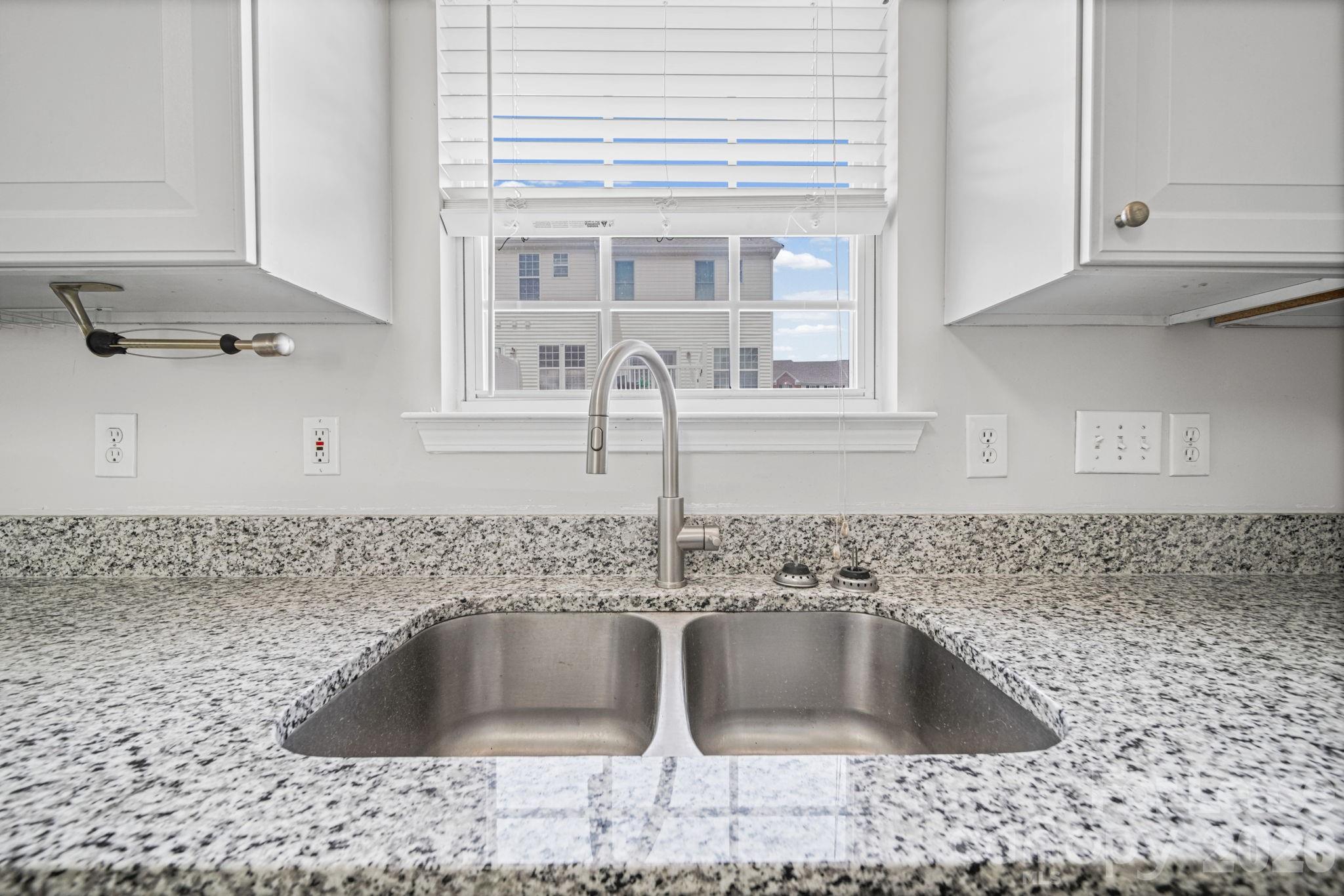 12439 Blossoming Court Charlotte NC 28273