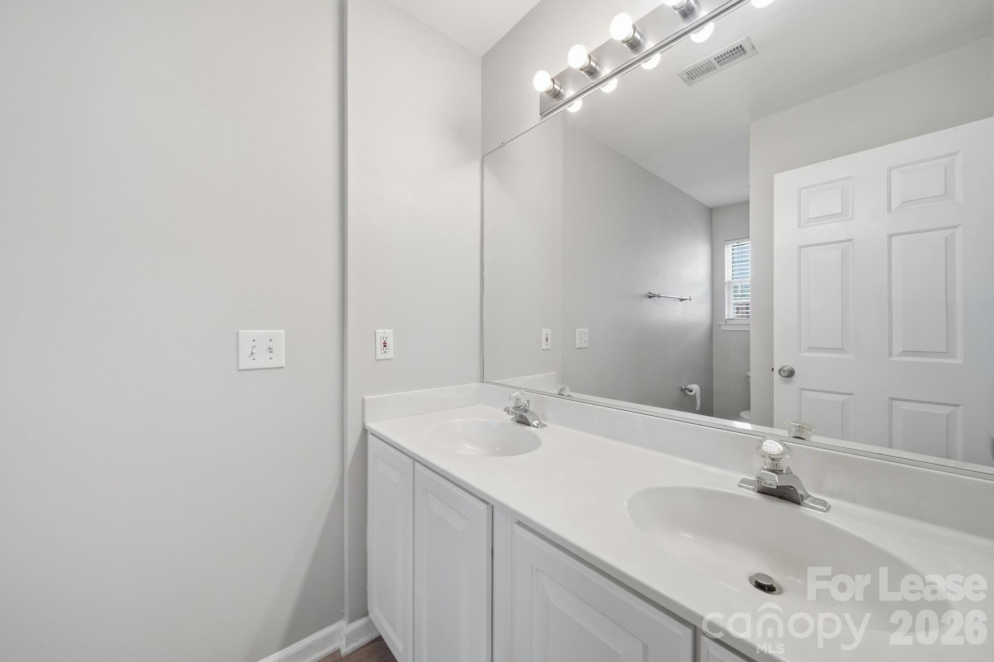 12439 Blossoming Court Charlotte NC 28273