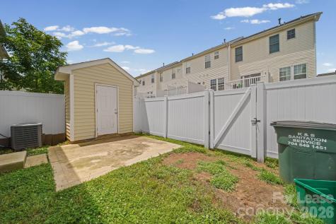 12439 Blossoming Court Charlotte NC 28273