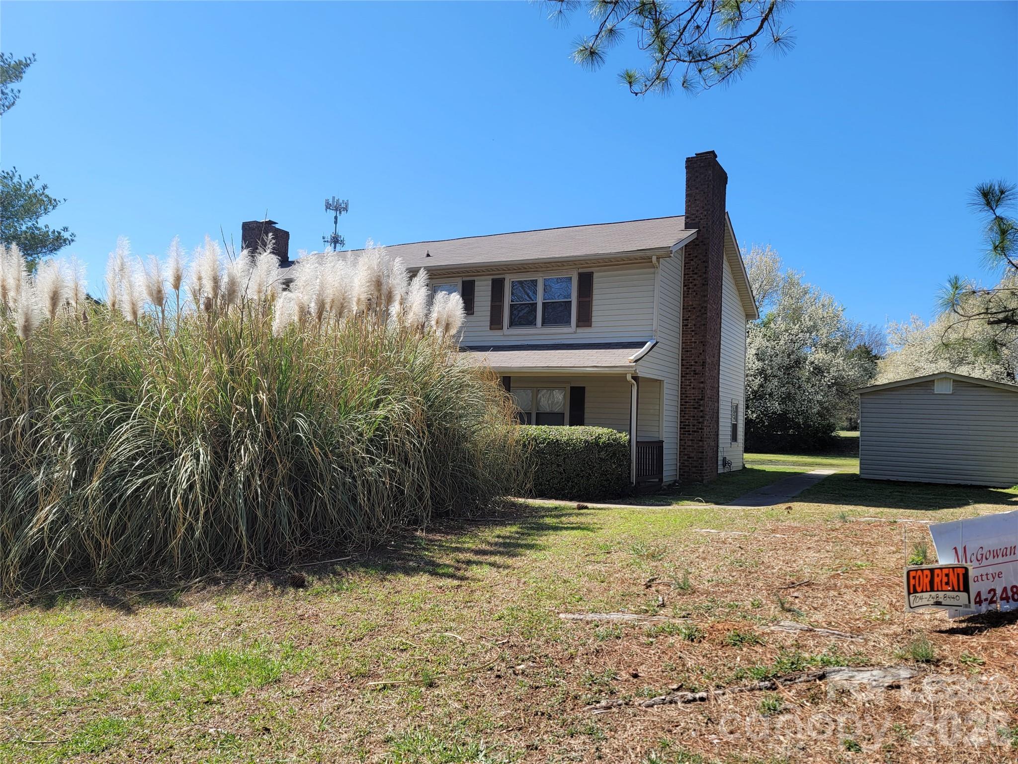 5323 Chestnut Lake Drive Charlotte NC 28227