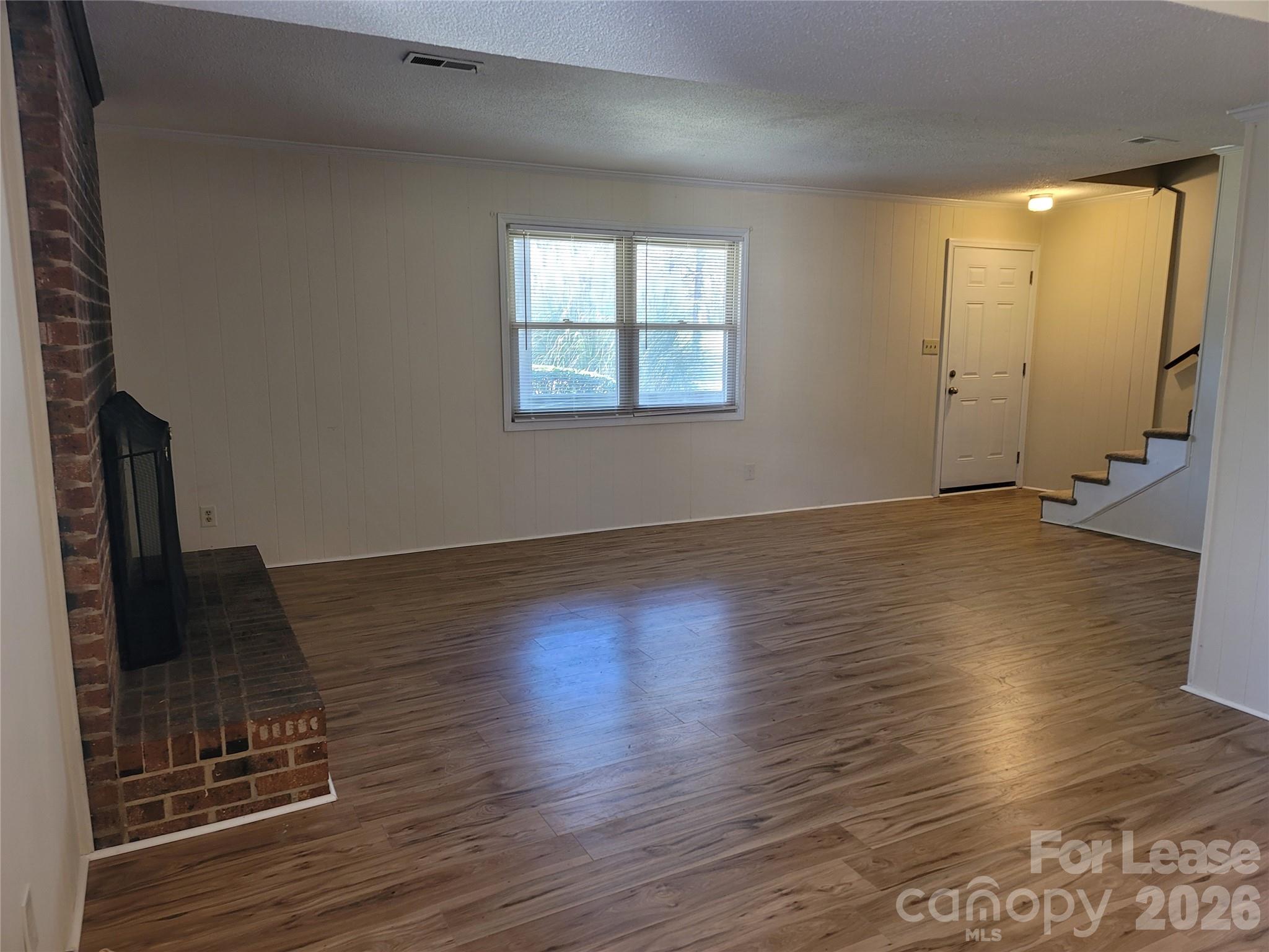 5323 Chestnut Lake Drive Charlotte NC 28227