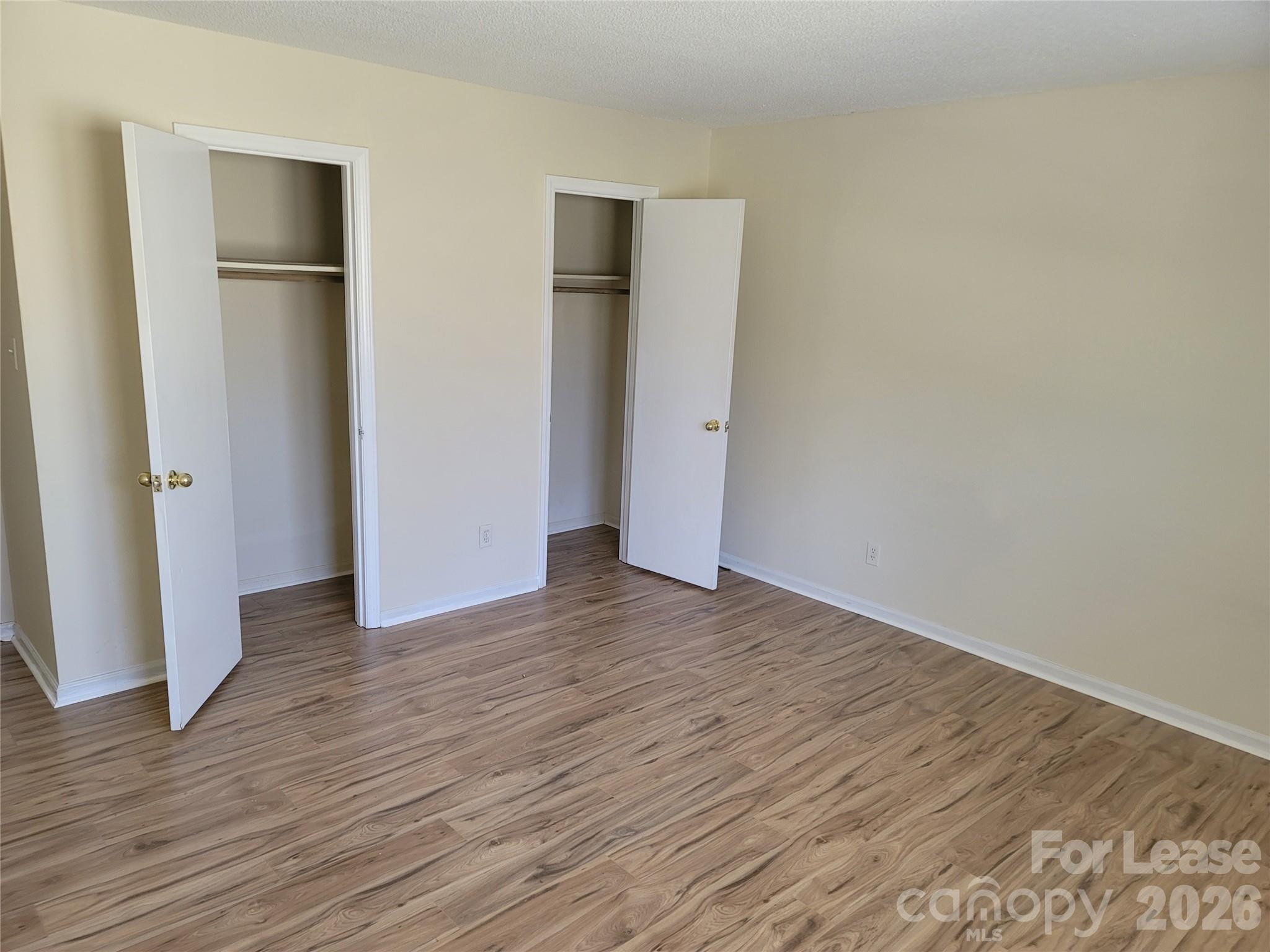 5323 Chestnut Lake Drive Charlotte NC 28227