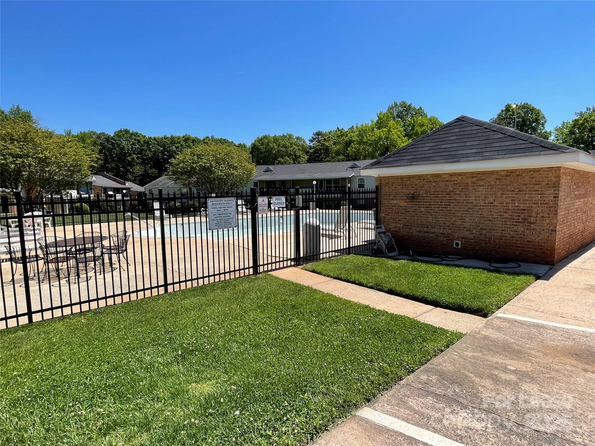 4605 Coronado Drive Charlotte NC 28212