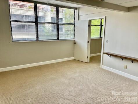 38 1/2 Battery Park Avenue Asheville NC 28801