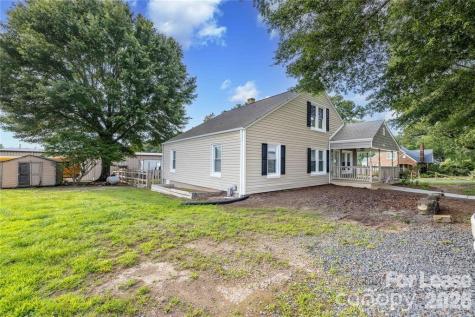 123 E 2nd Street Oakboro NC 28129