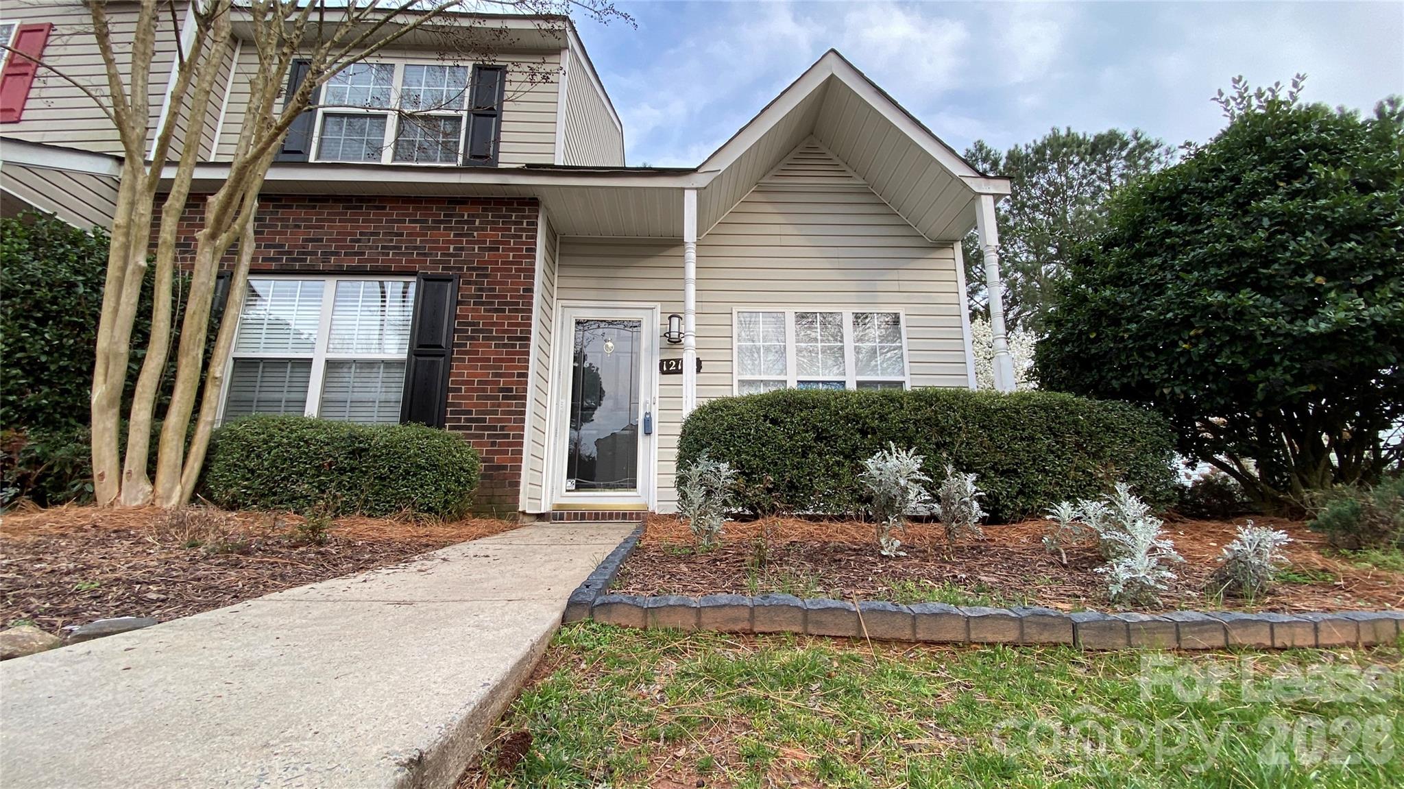 12131 Bottlebrush Place Charlotte NC 28277
