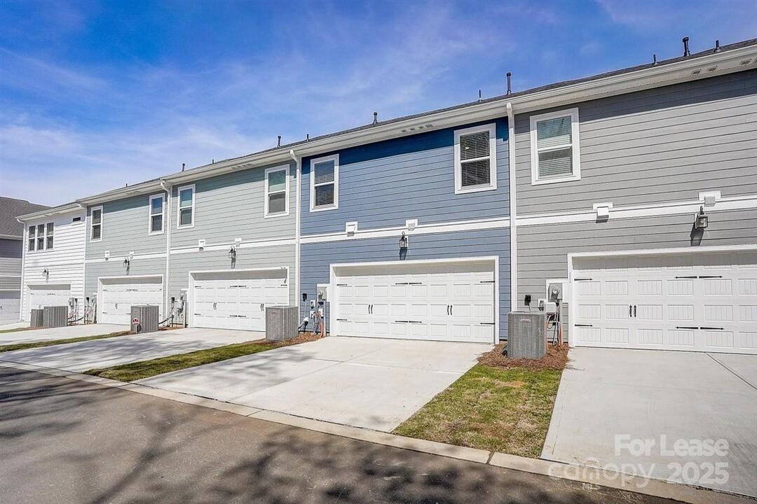 13105 Settlers Trail Court Charlotte NC 28278