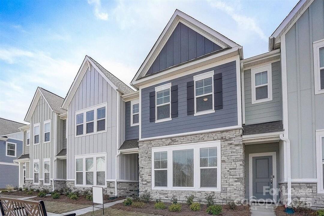 13105 Settlers Trail Court Charlotte NC 28278