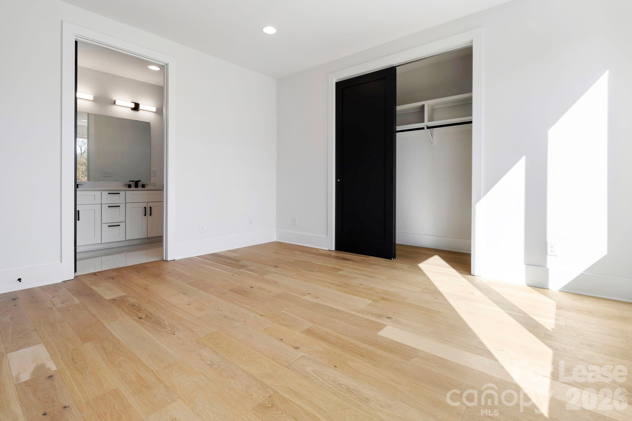 3521 Avalon Avenue Charlotte NC 28208