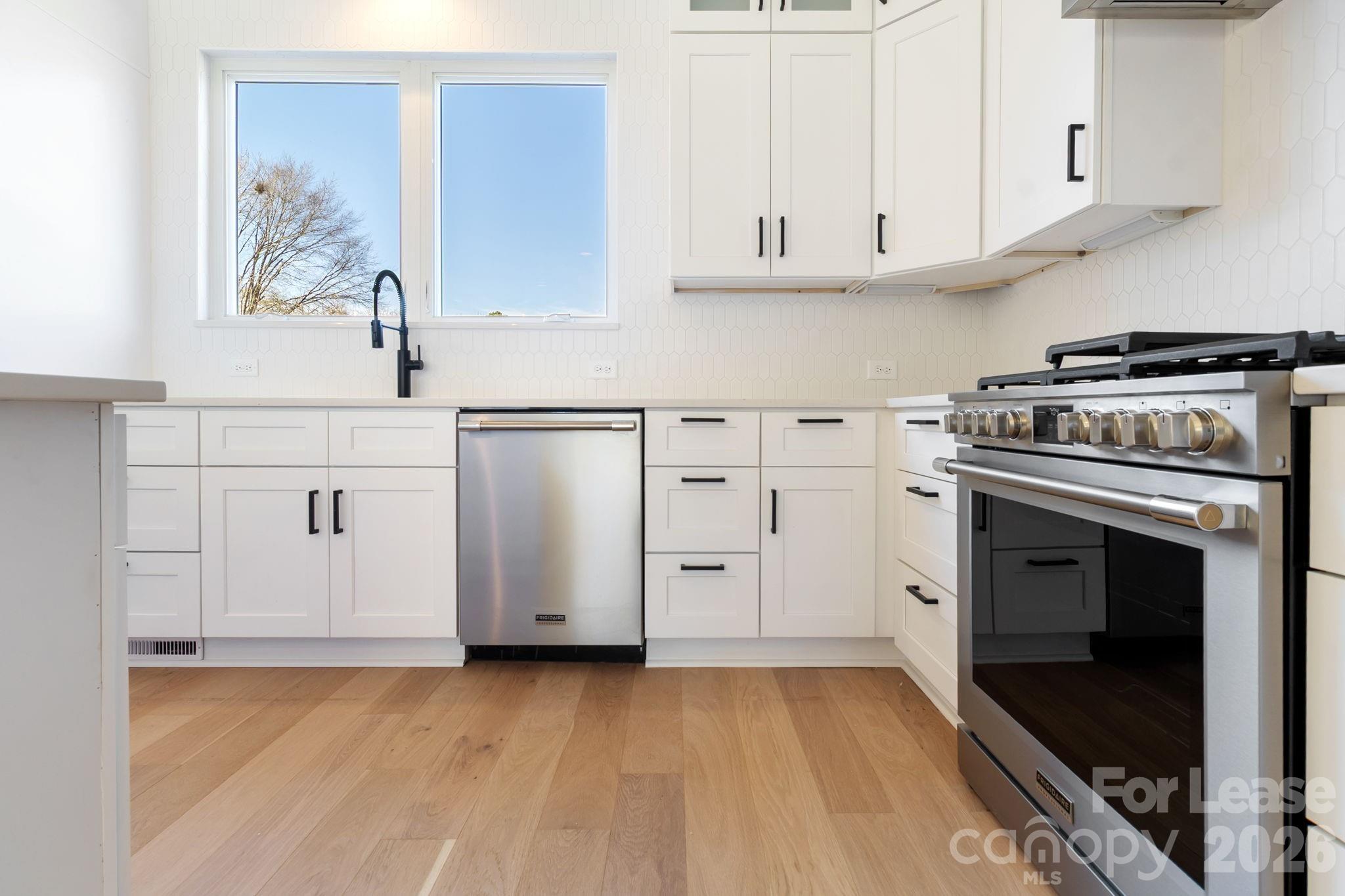 3521 Avalon Avenue Charlotte NC 28208
