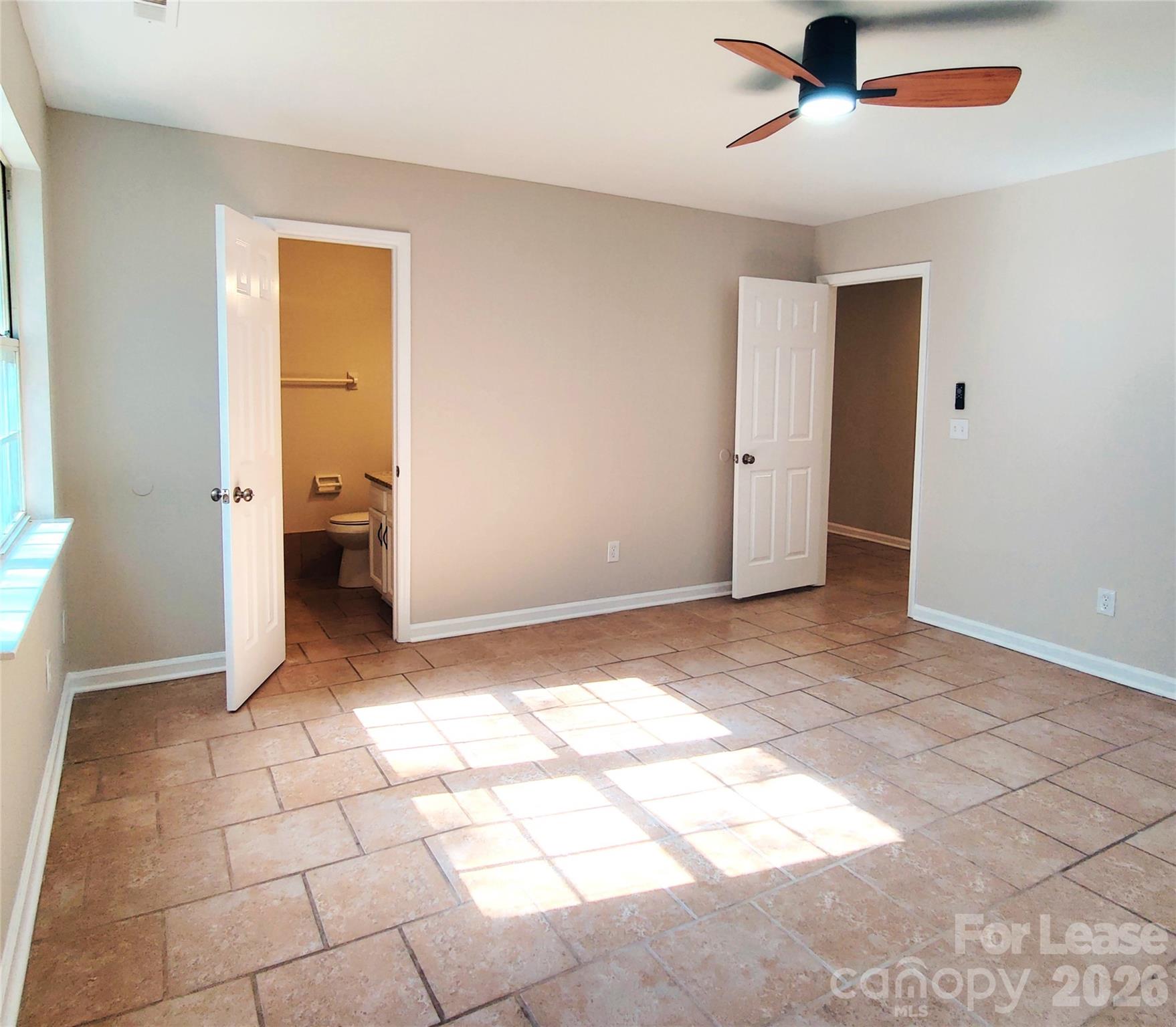 6041 Acadian Woods Drive Charlotte NC 28227