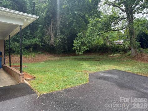 634 23rd Avenue NE Hickory NC 28601
