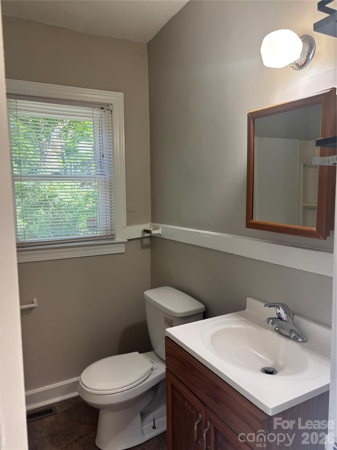 2565 Brentwood Place Charlotte NC 28208
