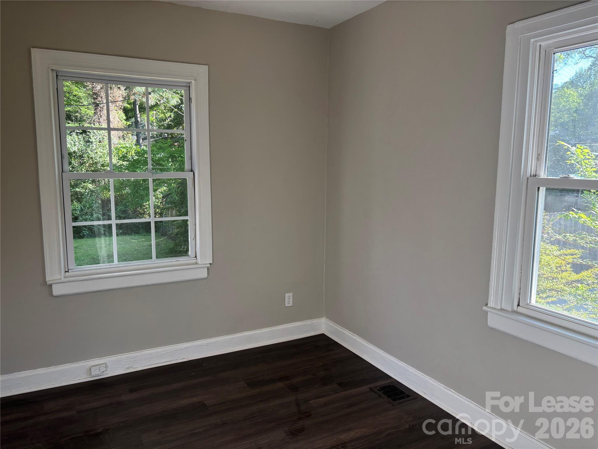 2565 Brentwood Place Charlotte NC 28208