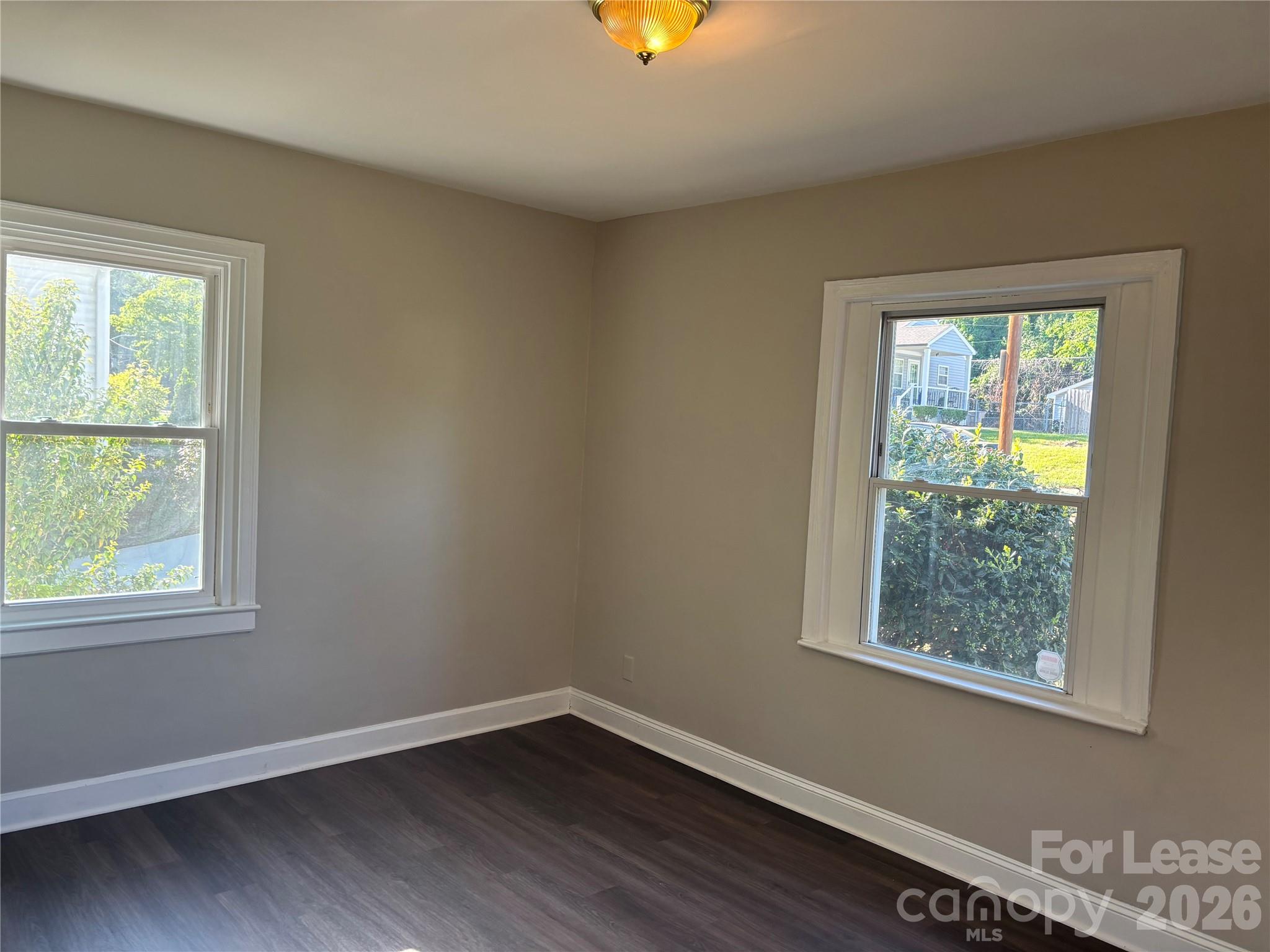 2565 Brentwood Place Charlotte NC 28208