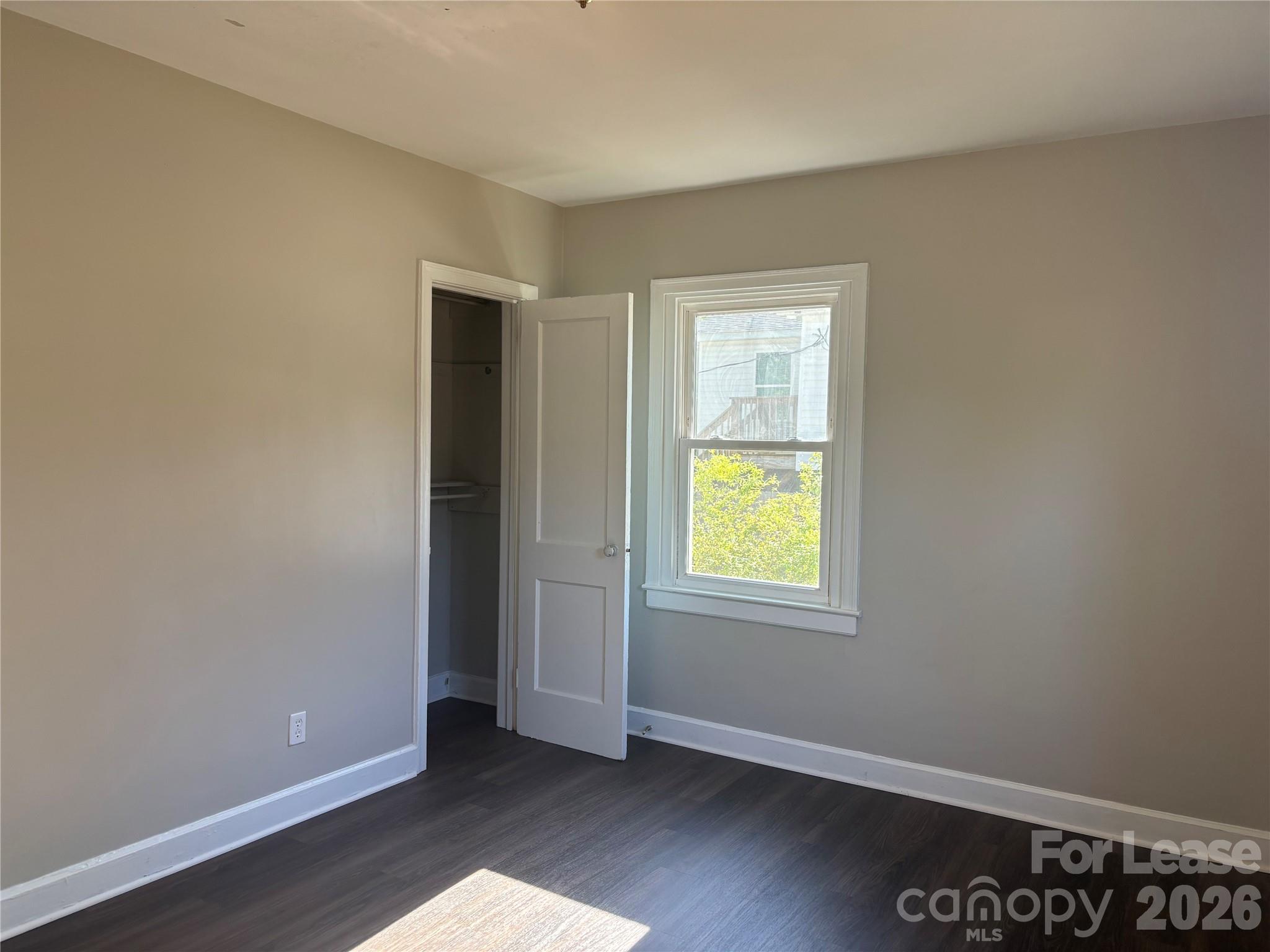 2565 Brentwood Place Charlotte NC 28208
