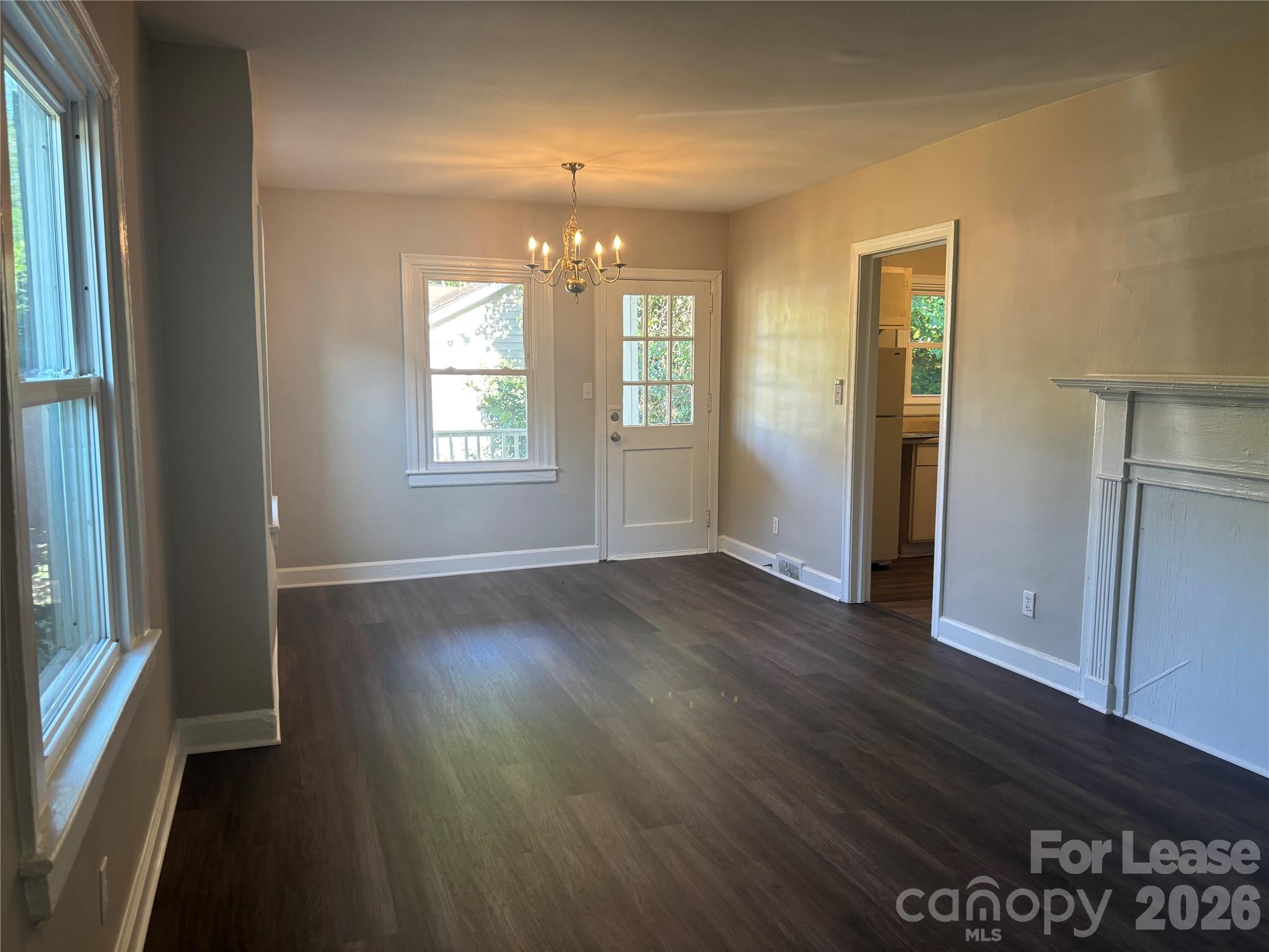 2565 Brentwood Place Charlotte NC 28208