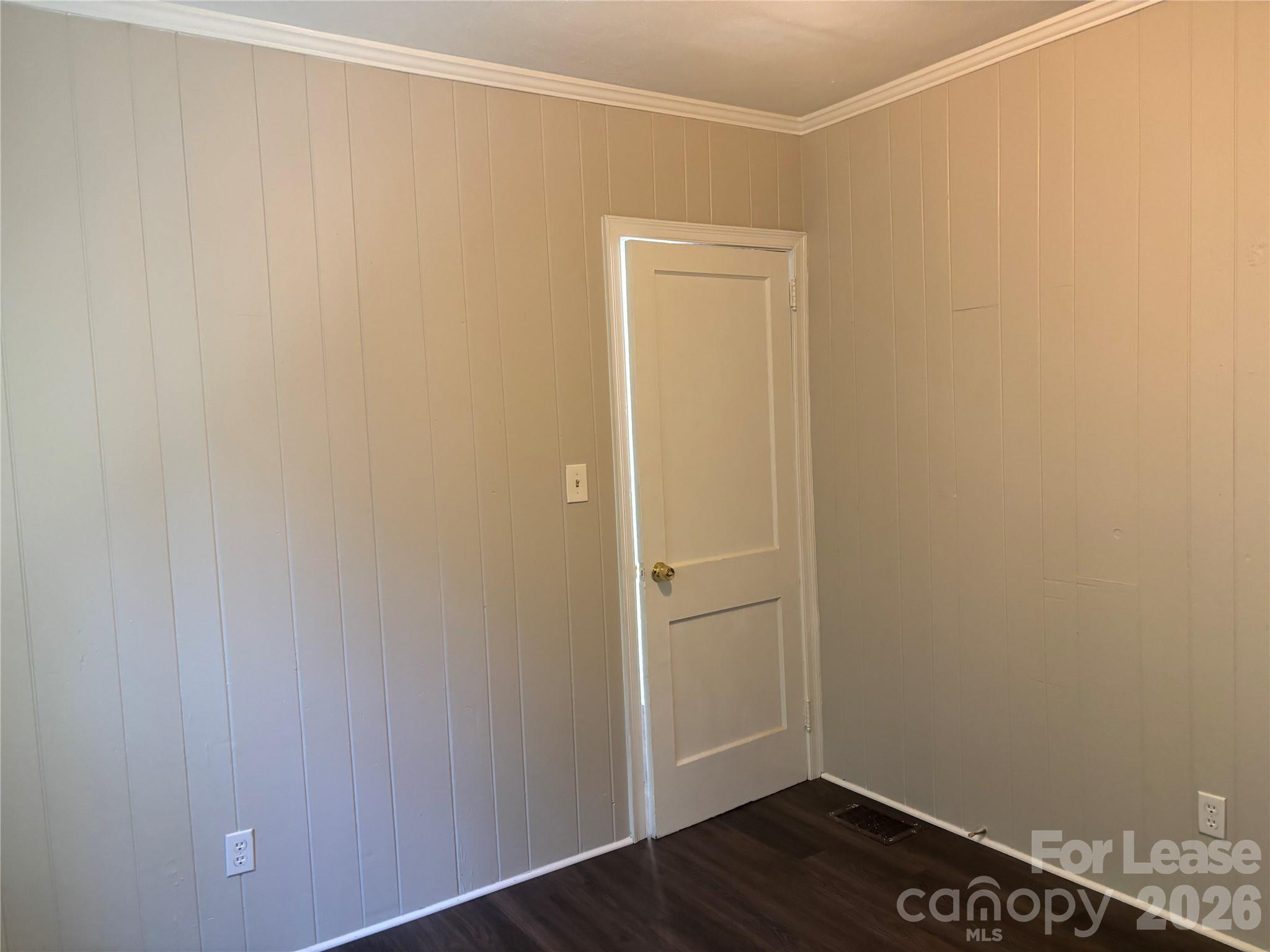 2565 Brentwood Place Charlotte NC 28208