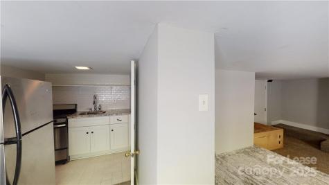 428 Hawthorne Lane Charlotte NC 28204
