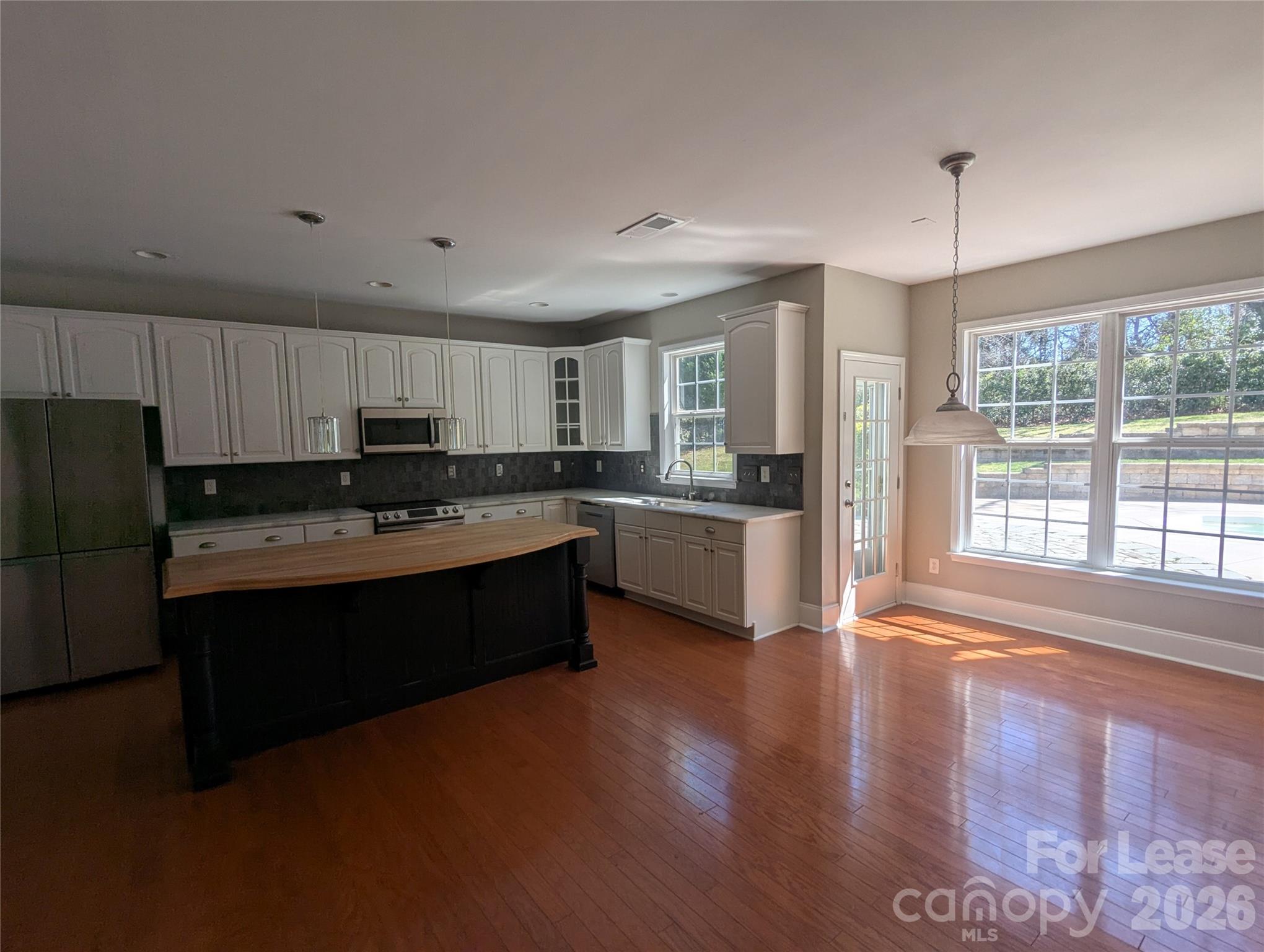 7894 Woodmere Drive Harrisburg NC 28075