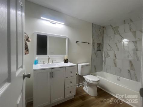 39 E White Street Chester SC 29706