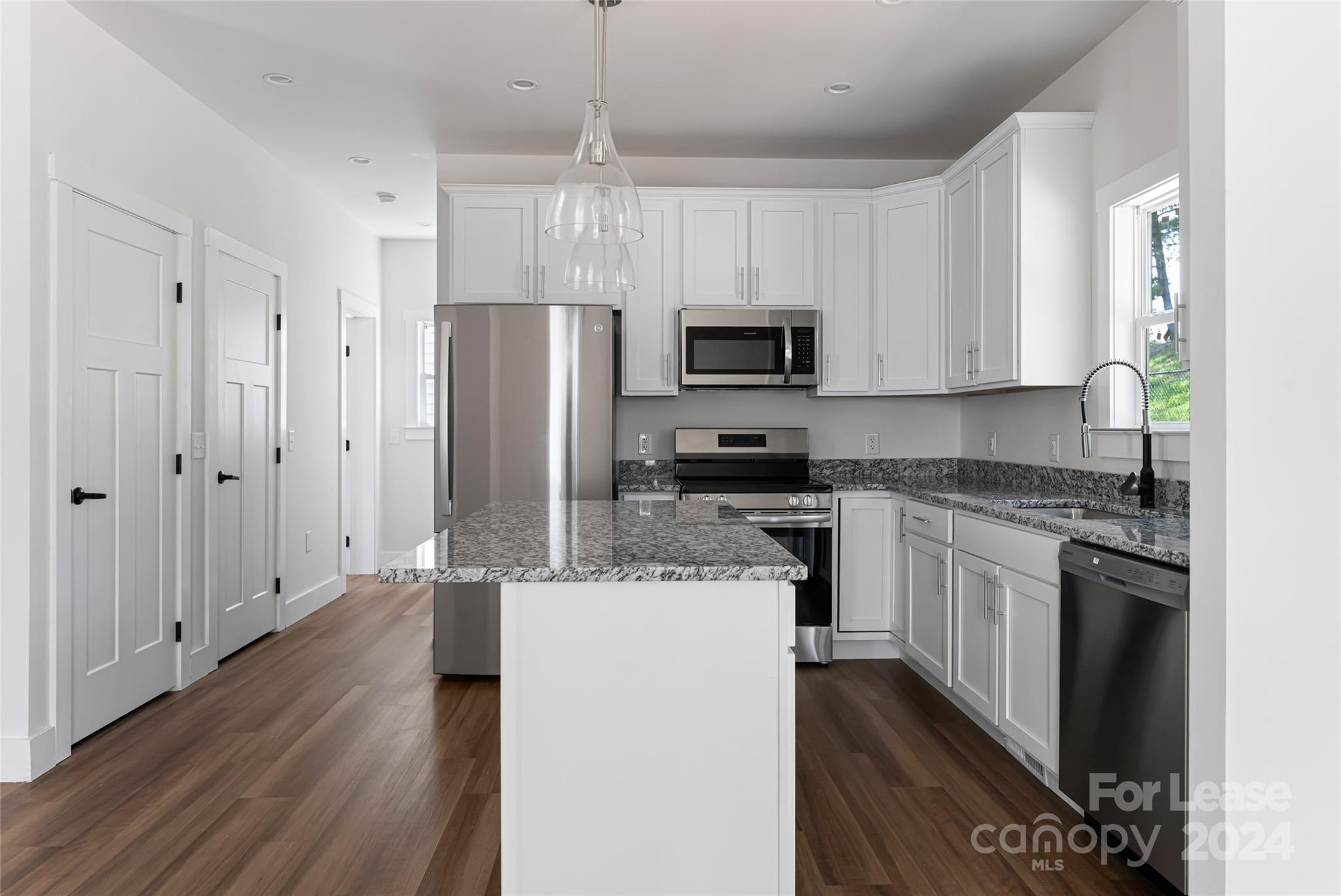 228 Cherrywood Way Asheville NC 28806