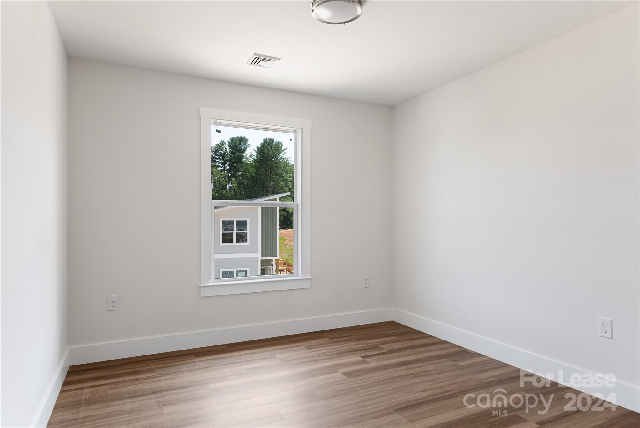 228 Cherrywood Way Asheville NC 28806