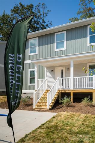 228 Cherrywood Way Asheville NC 28806