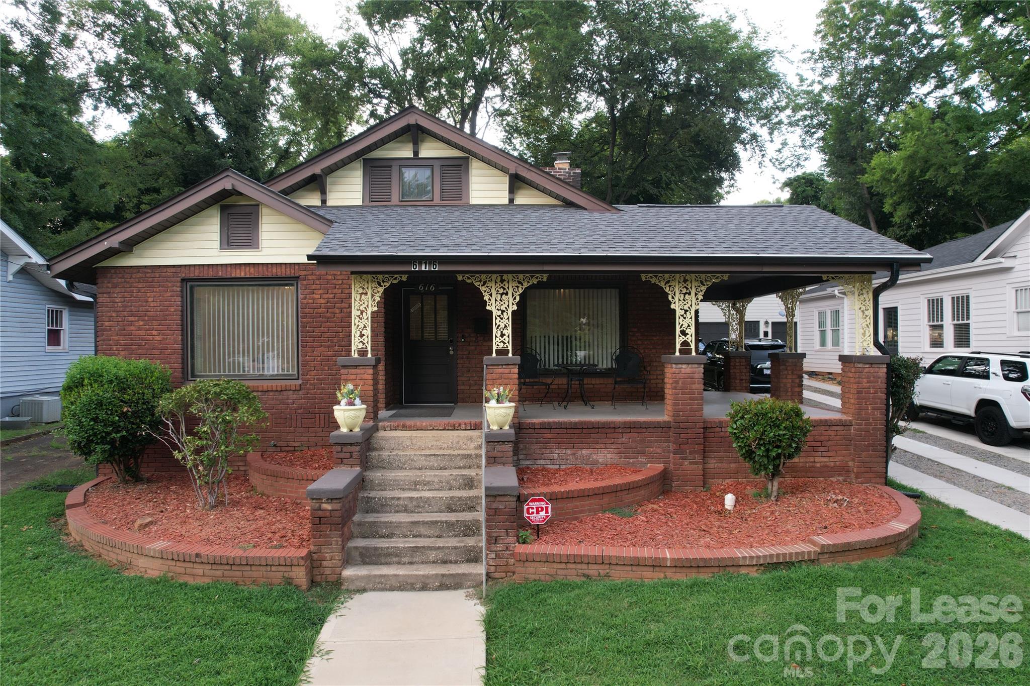 616 S Summit Avenue Charlotte NC 28208