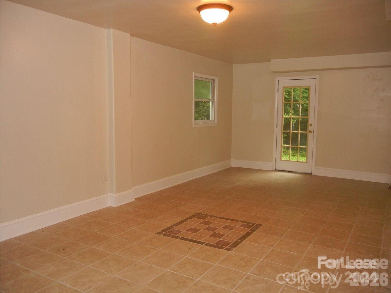 3800 Oldfield Road Charlotte NC 28226