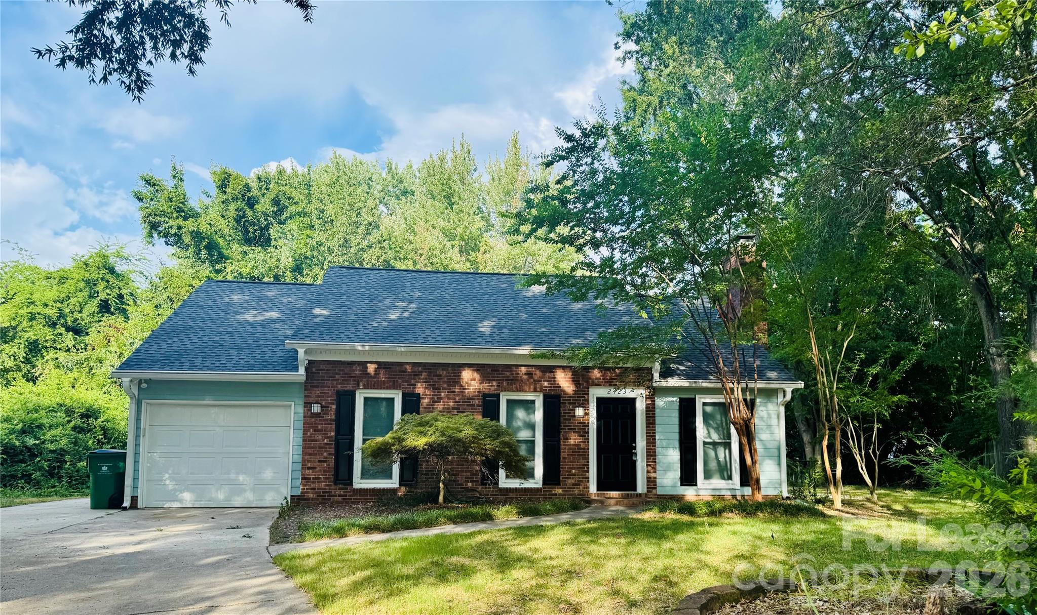 2423 Emstead Court Charlotte NC 28210