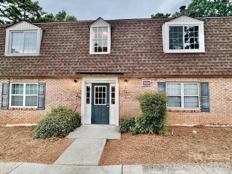 5808 Hunting Ridge Lane Charlotte NC 28212