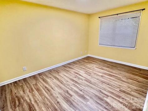 5808 Hunting Ridge Lane Charlotte NC 28212