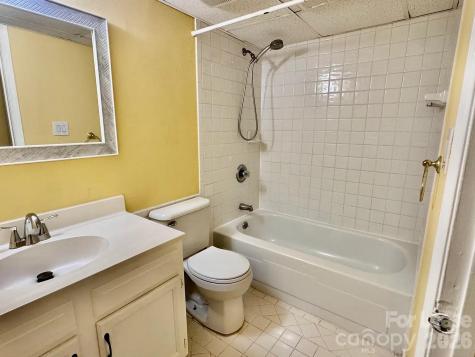 5808 Hunting Ridge Lane Charlotte NC 28212