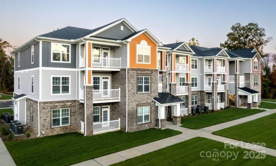 12509 Crown Park Court Charlotte NC 28273