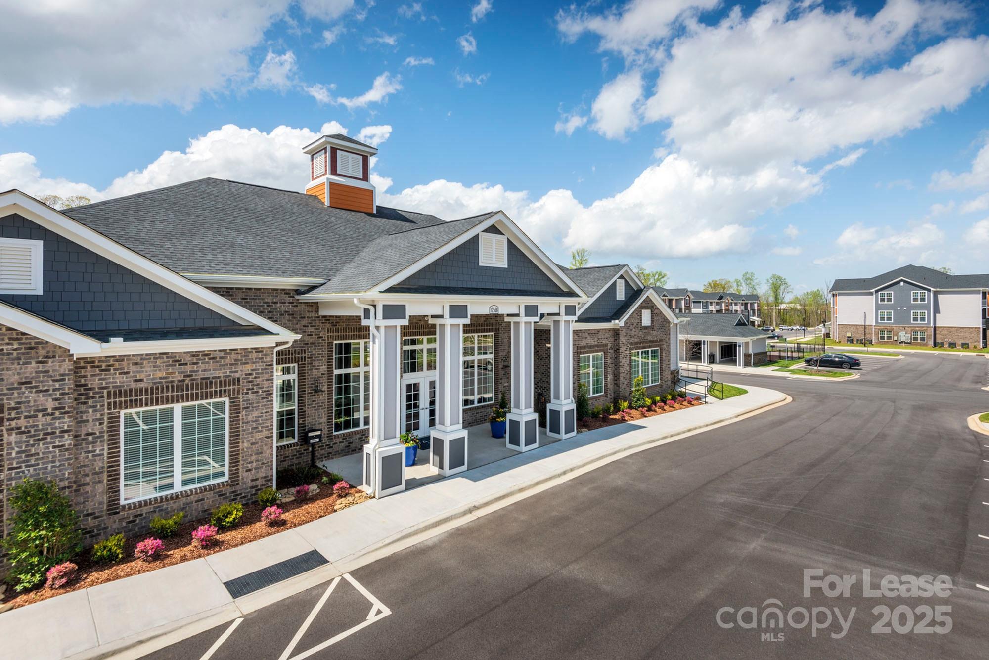 12509 Crown Park Court Charlotte NC 28273