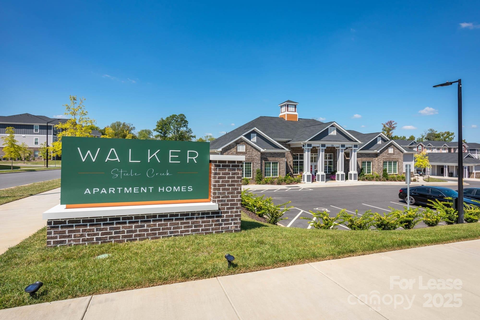 12509 Crown Park Court Charlotte NC 28273