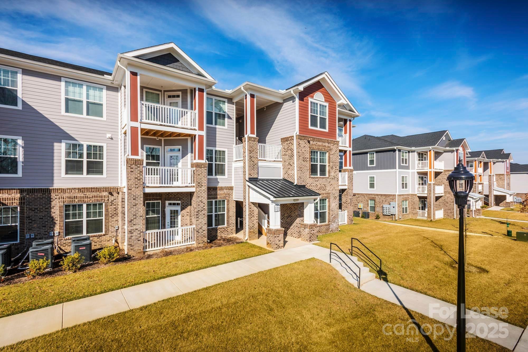 12509 Crown Park Court Charlotte NC 28273