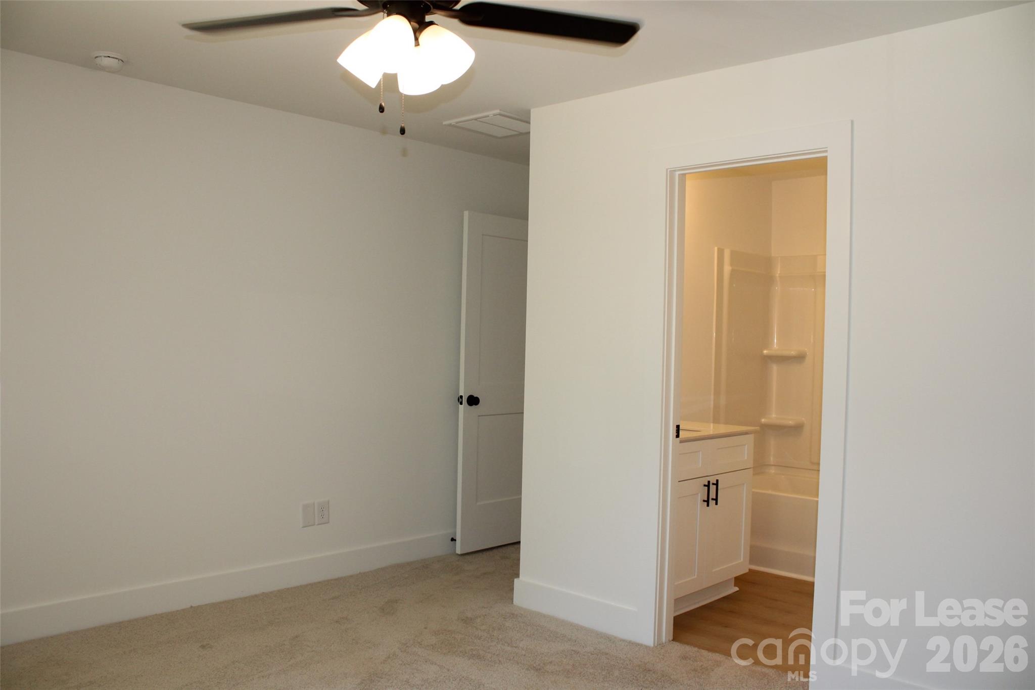 562 W Park Avenue Mooresville NC 28115