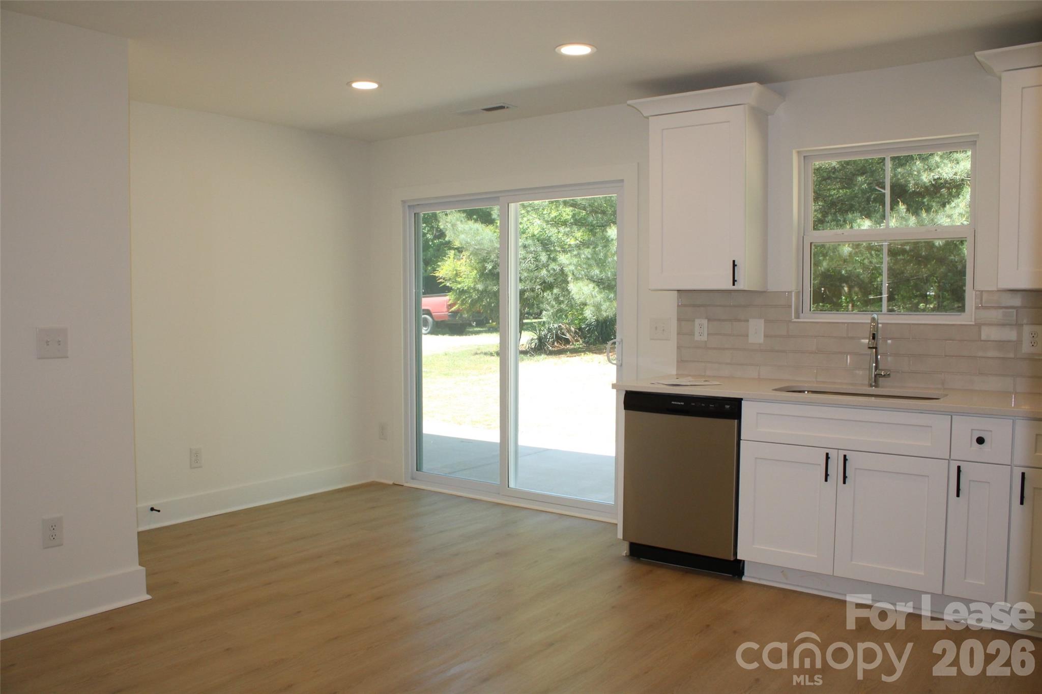 562 W Park Avenue Mooresville NC 28115