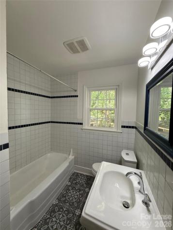 3927 Sharon View Road Charlotte NC 28226