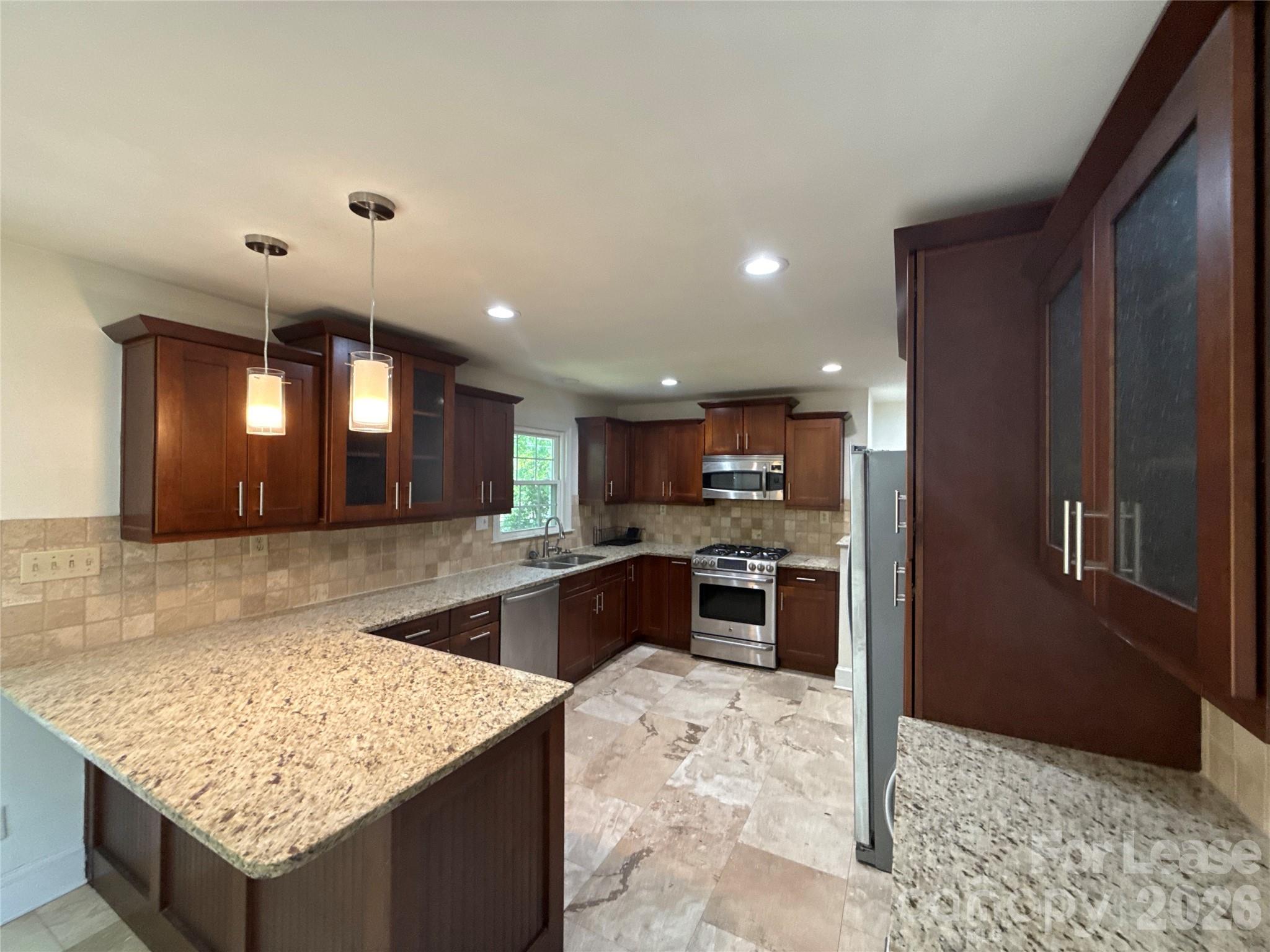 3927 Sharon View Road Charlotte NC 28226
