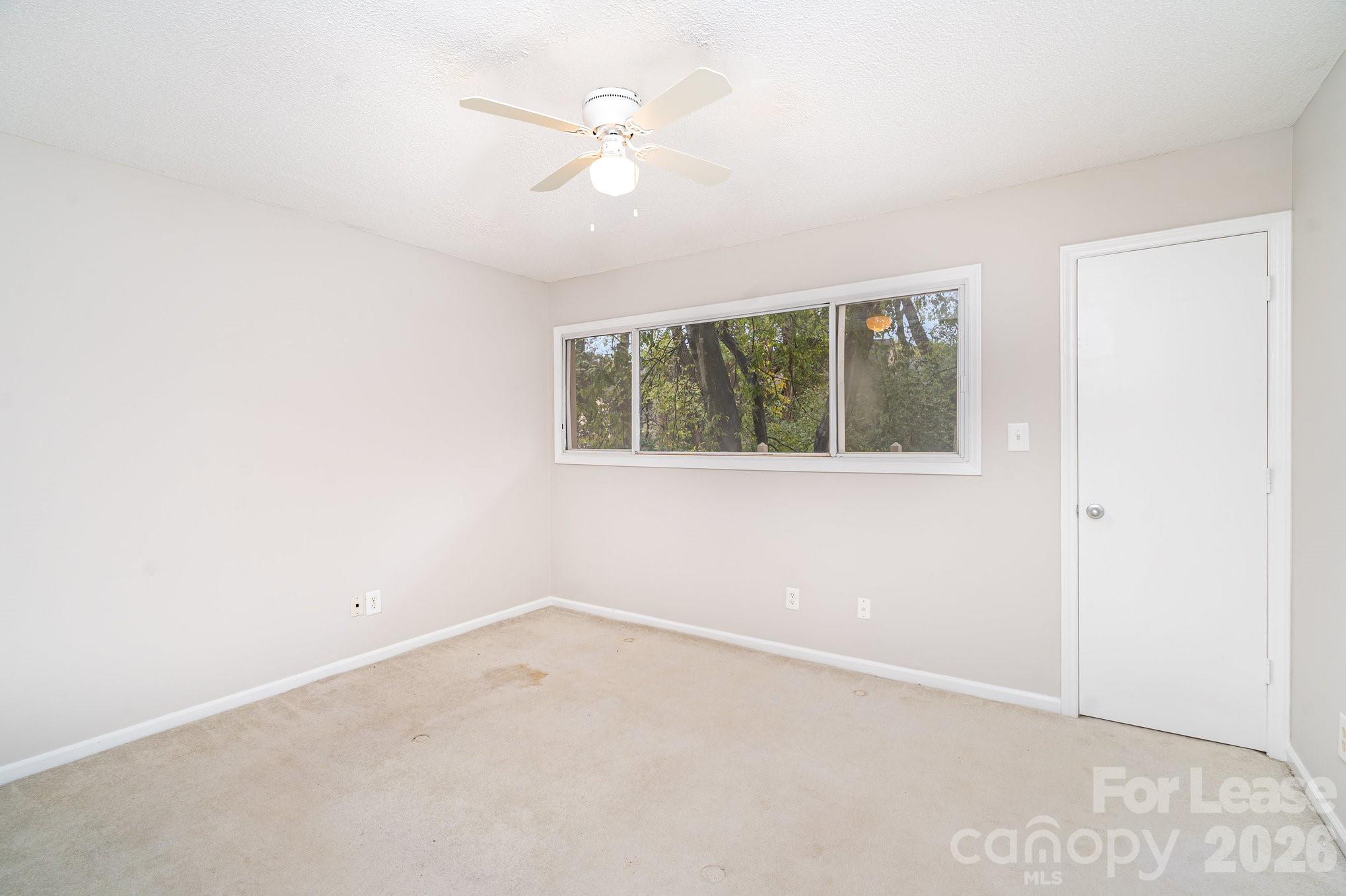 8005 Horse Chestnut Lane Charlotte NC 28277